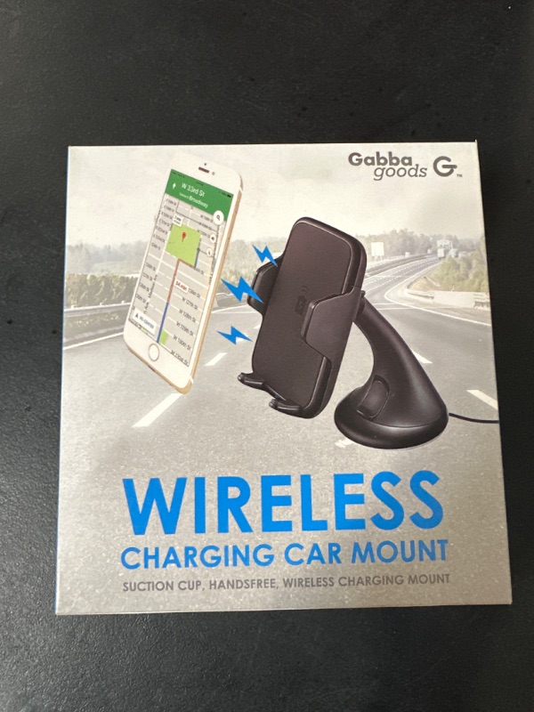 Photo 3 of Gabba Goods Wireless Charging Car Mount in Black
