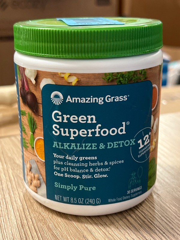 Photo 2 of Amazing Grass Greens Blend Alkalize & Detox: Smoothie Mix, Cleanse with Super Greens & Beet Root Powder, Digestive Enzymes, Prebiotics & Probiotics, 30 Servings (Packaging May Vary) Alkalize & Detox- Simply Pure (30 Servings) 8.50 Ounce (Pack of 1)