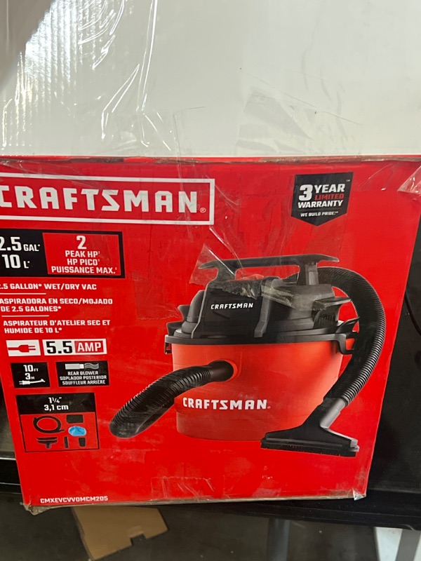Photo 3 of CRAFTSMAN 2.5-Gallons 2-HP Corded Wet/Dry Shop Vacuum 