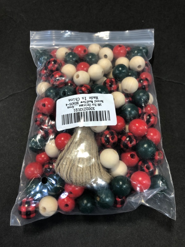 Photo 2 of 160 Pcs Christmas Wooden Beads for Crafts Buffalo Plaid Wood Beads Colorful Polished Wooden Craft Beads with Hemp Rope for DIY Craft Christmas Party Home Decoration (Red Green Natural Wood)