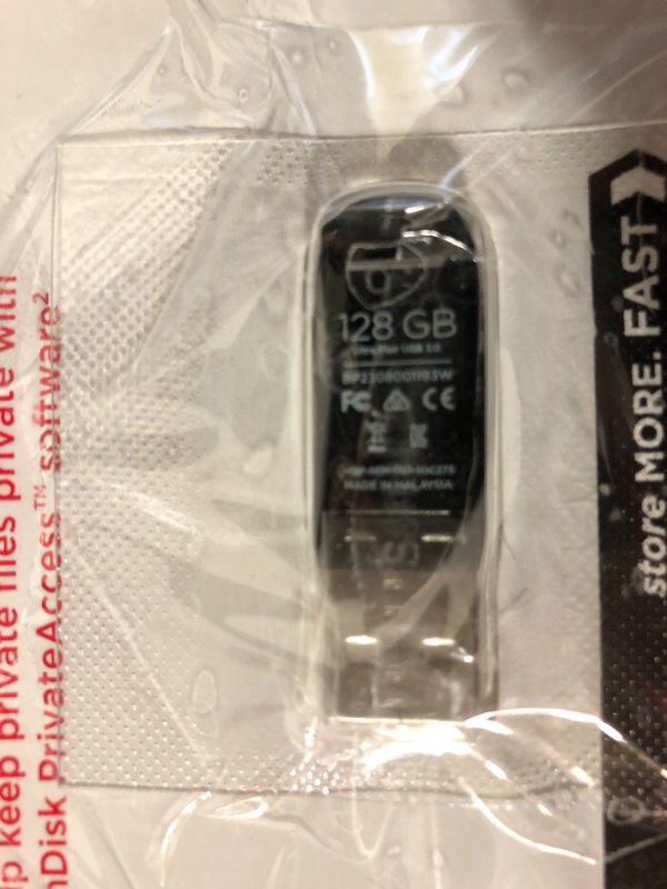 Photo 3 of SanDisk 128GB Ultra Flair USB 3.0 Flash Drive - SDCZ73-128G-G46