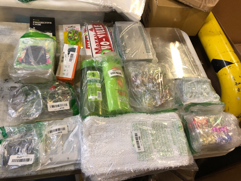 Photo 1 of 15 PCS MISC. ITEMS BAG LOT