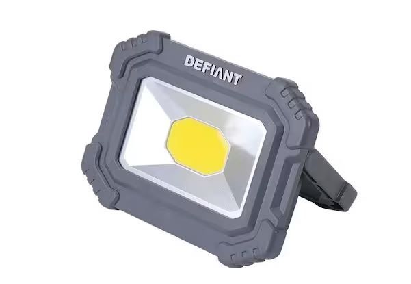 Photo 1 of 1200 Lumens Magnetic Utility Light
