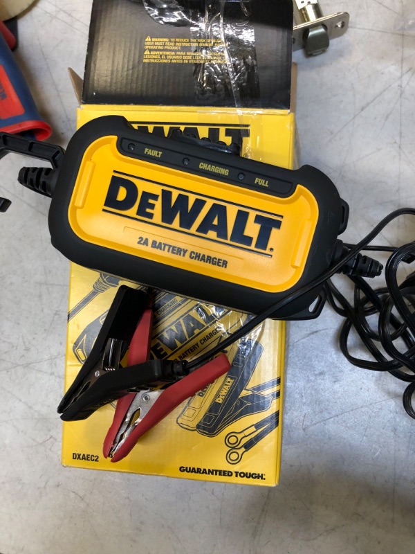 Photo 2 of DEWALT DXAEC2 DXAEC2 Professional 2-Amp Automotive Battery Charger and Maintainer