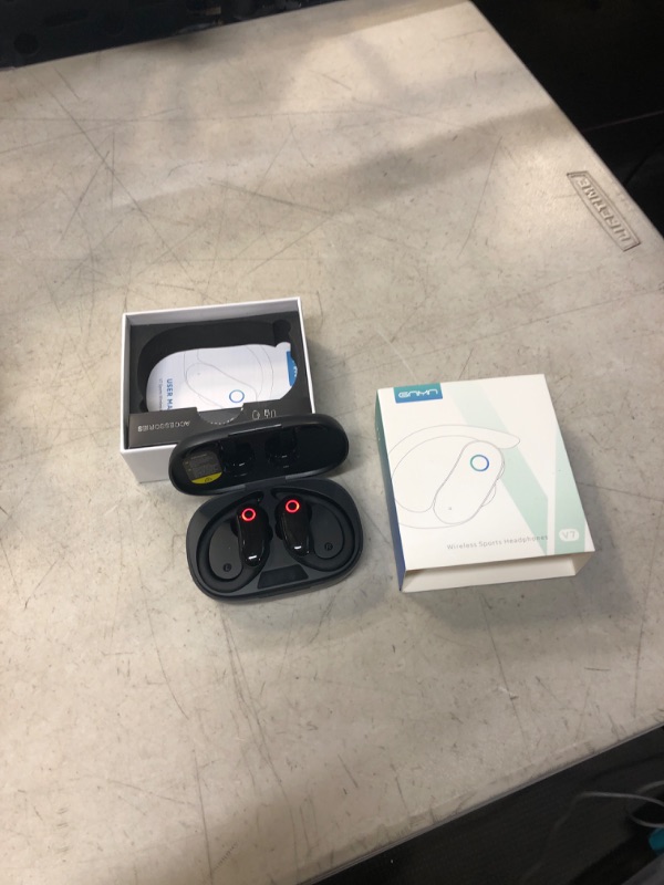 Photo 1 of BLACK WIRELESS EARBUDS 