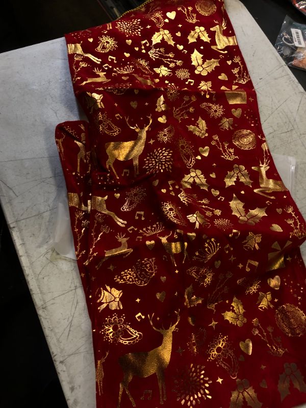 Photo 1 of 13x72 CHRISTMAS TABLE RUNNER