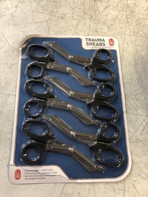 Photo 1 of 6 pcs 5.5 inch Small Trauma Shears Set, Stainless Steel Bandage Scissors, Portable Medical Scissor, First Aid Scissors, Mini Nurse Scissors, by LI JIU®