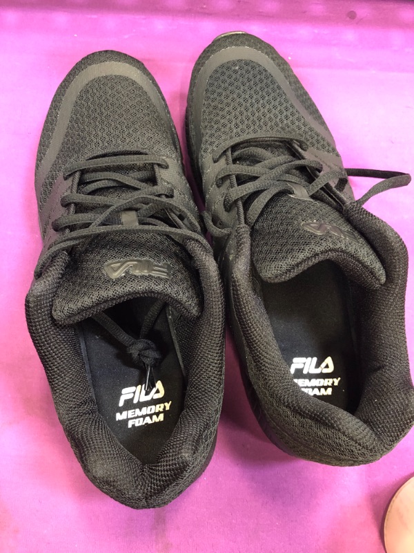 Photo 2 of FILA Memory Fantom 5 Men's Running Shoes SIZE 9