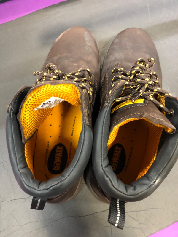 Photo 2 of DEWALT MENS STEEL TOE SHOES SIZE 12M