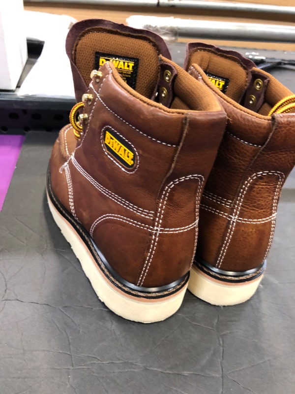 Photo 2 of DEWALT MENS STEEL TOE SHOES SIZE 7.5