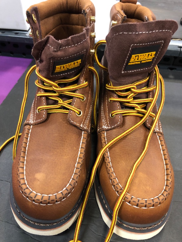 Photo 1 of DEWALT MENS STEEL TOE SHOES SIZE  9