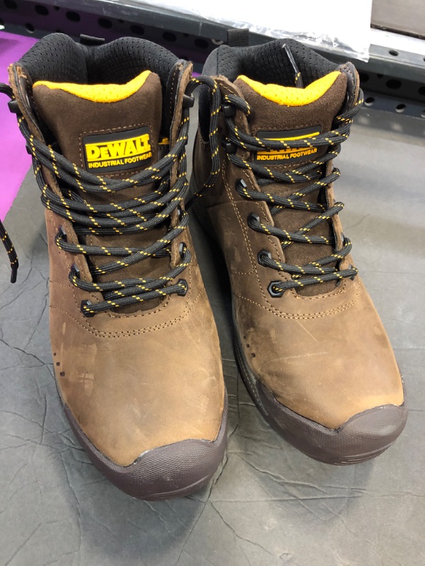 Photo 1 of DEWALT MENS STEEL TOE SHOES SIZE 8