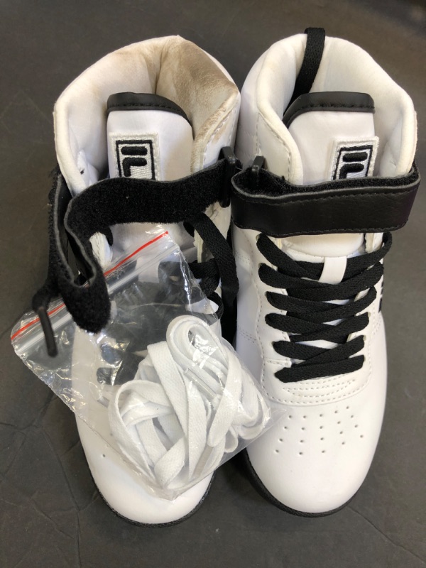 Photo 1 of FILA BIG KIDS SHOES SIZE 3