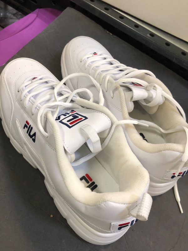 Photo 2 of FILA MENS SHOES SIZE 10.5