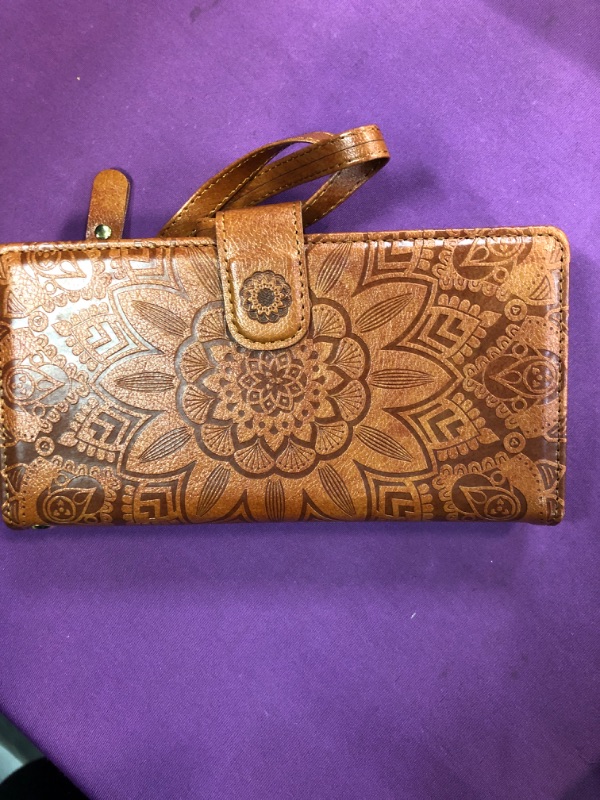 Photo 1 of flower tan wallet