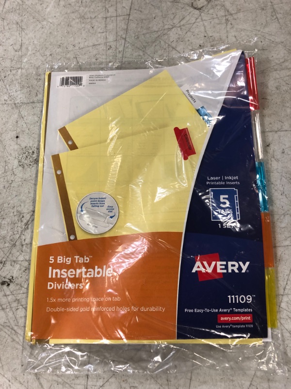 Photo 2 of Avery WorkSaver Big Tab Reinforced Dividers, Multicolor Tabs, 5-Tab, Letter, Buff