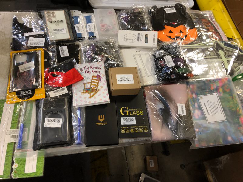 Photo 1 of 26 PCS MISC. ITEMS BAGS LOT