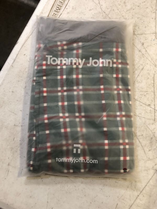 Photo 2 of Tommy John Men’s Underwear –Cool Cotton Boxer Briefs with Contour Pouch-Longer 8" Inseam– Comfortable Fabric Medium Green Garden Plaid - 1 Pack