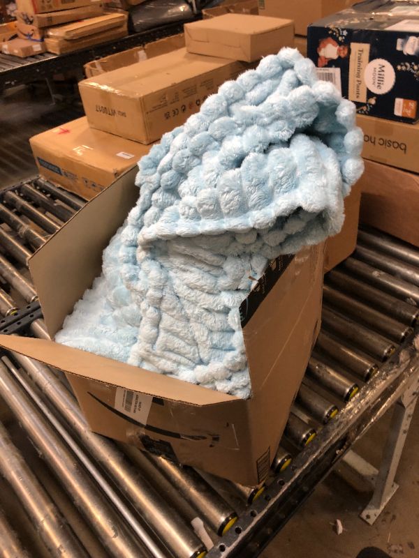Photo 1 of Blue fluffy comforter 