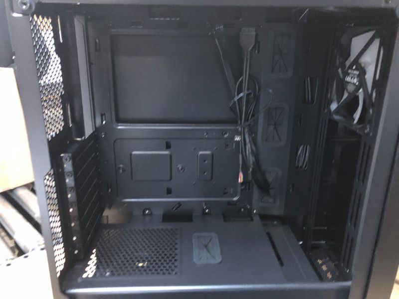 Photo 5 of Corsair Carbide Series 175R RGB Tempered Glass Mid-Tower ATX Gaming Case - Black