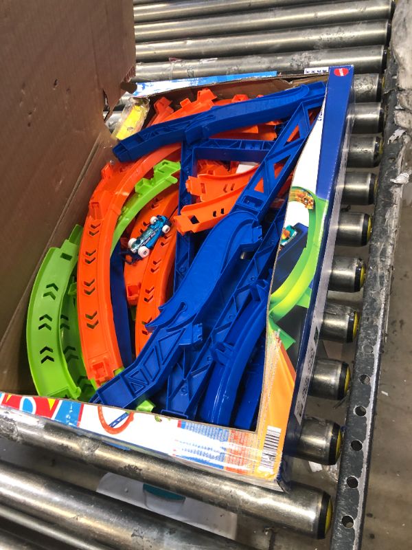 Photo 2 of ?Hot Wheels Track Set and 1:64 Scale Toy Car, 29" Tall Track with Motorized Booster for Fast Racing, Action Spiral Speed Crash Playset???? SHIPS IN OWN CONTAINER