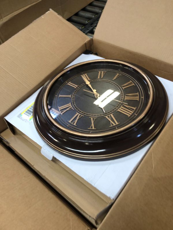 Photo 1 of 18inch roman numeral clock