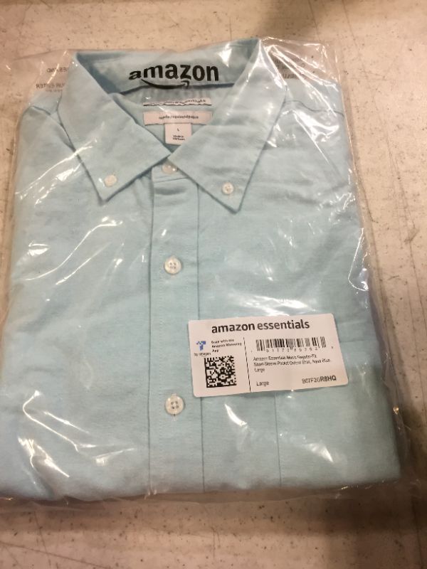 Photo 2 of Amazon Essentials Men's Regular-Fit Short-Sleeve Pocket Oxford Shirt Large Aqua Blue