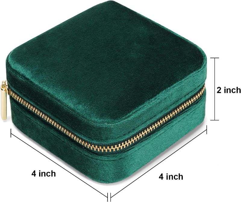 Photo 1 of 1pc---Mpeyuiltic Travel Jewelry Case, Velvet Travel Jewelry Box, Portable Small Travel Jewelry Organizer for Women Girls with Mirror (Emerald)

