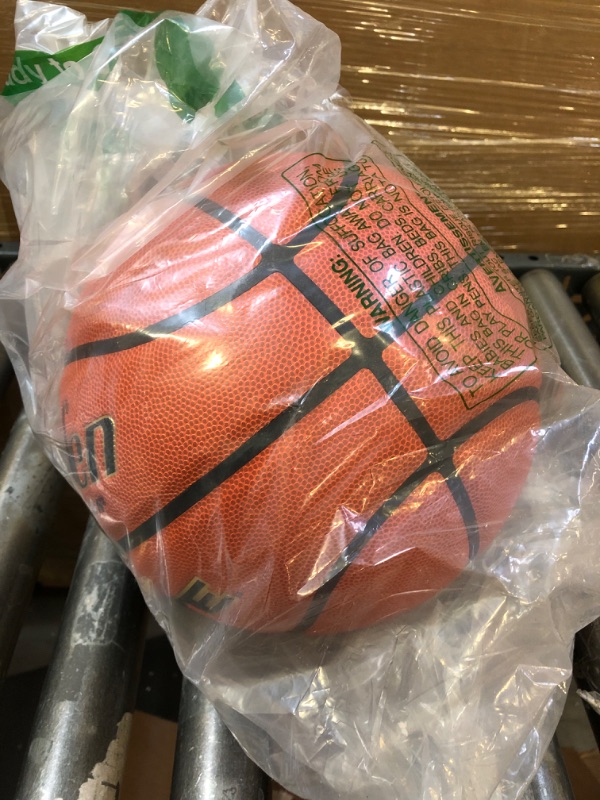 Photo 1 of Gameball Elite basketball 