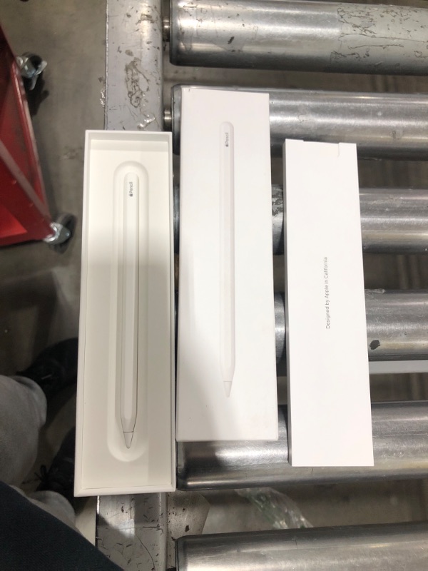 Photo 2 of Apple Pencil 2nd Generation
