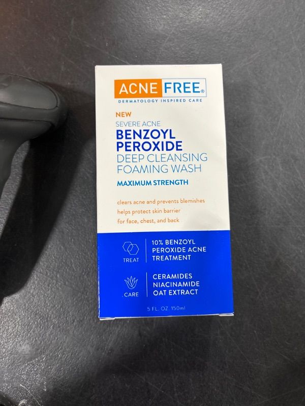 Photo 2 of Severe Acne- Benzoyl Peroxide Deep Cleansing Foaming Wash- Max Strength EXP 7/24