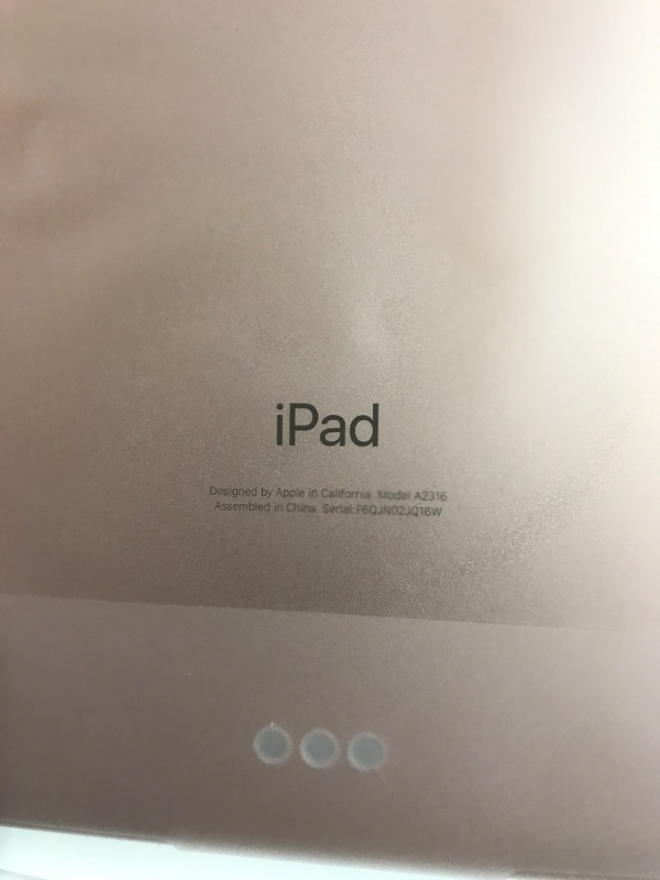 Photo 3 of iPad Air 256GB - Rose Gold - (Wi-Fi)