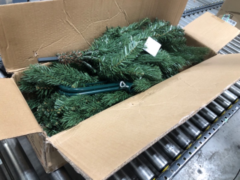 Photo 1 of 5FT Christmas Tree?Realistic Artificial Fir Pine Trees Suitable for Decorating Classrooms? Offices?and Family Xmas Party Decoration?Easy to Assemble Holiday Christmas Tree with Sturdy Metal Stand Green 5FT