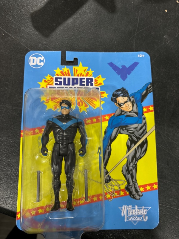 Photo 2 of Dc Direct - Super Powers 5 Figure - Nightwing (Hush)
