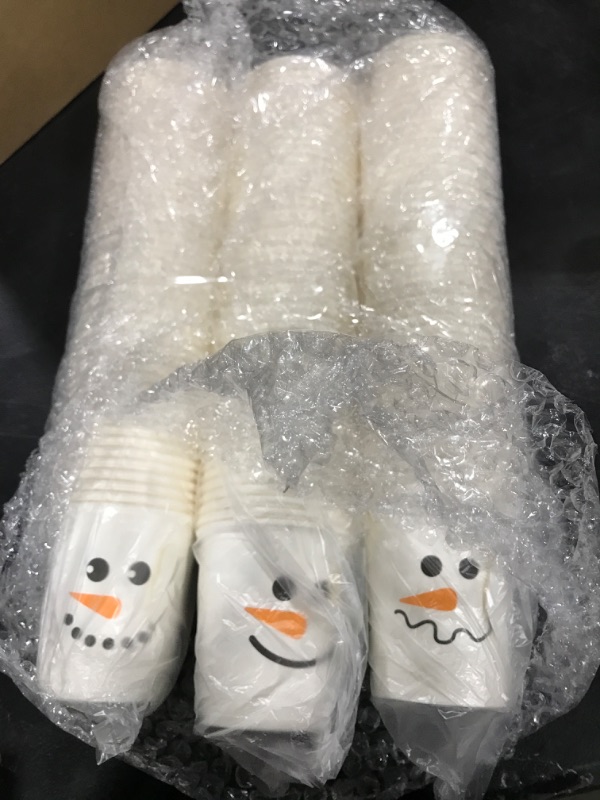 Photo 1 of 150PCS SNOWMEN CUPS