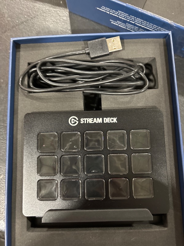 Photo 4 of Elgato Stream Deck