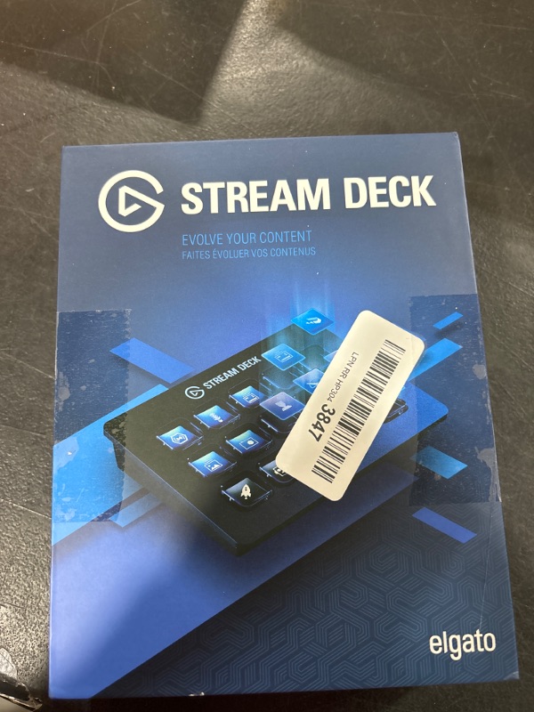 Photo 2 of Elgato Stream Deck