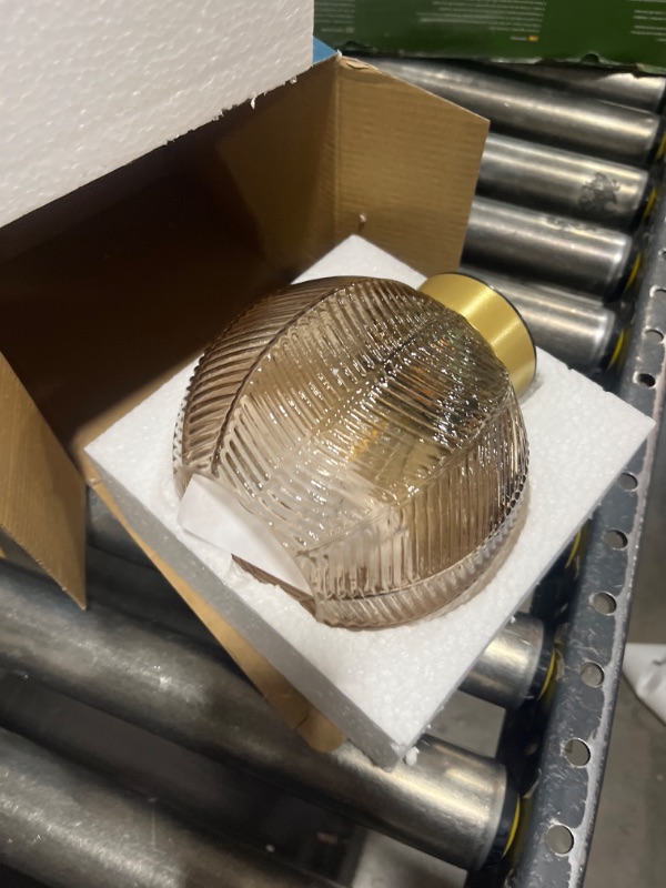 Photo 1 of LUSHARBOR Battery Operated Table Lamp with Timer, Cordless Table Lamps with Led Bulb, Battery Powered Lamp Nightlight, Small Table lamps for living room Decorative Beside Lamp for Corner Bedroom-AMBER