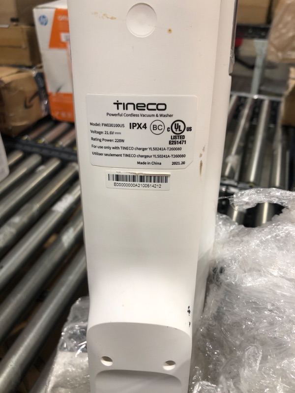 Photo 4 of Tineco iFLOOR3 Cordless Wet Dry Vacuum Cleaner, Lightweight, One-Step Cleaning for Hard Floors iFLOOR 3