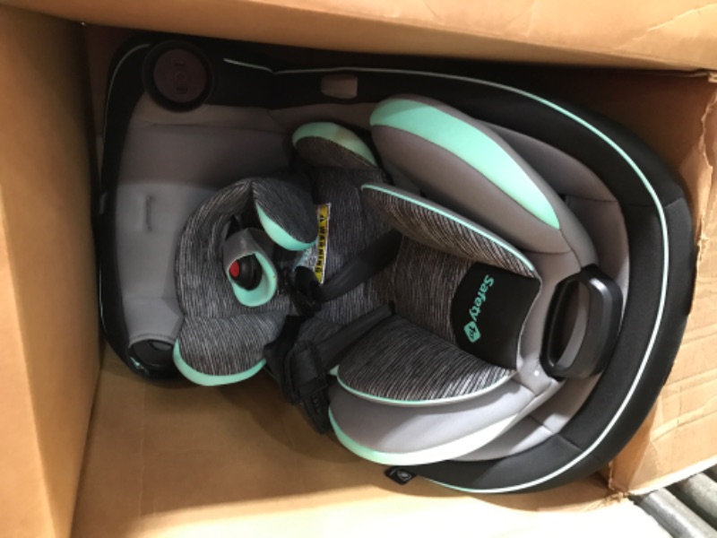 Photo 2 of Safety 1st Grow and Go All-in-1 Convertible Car Seat