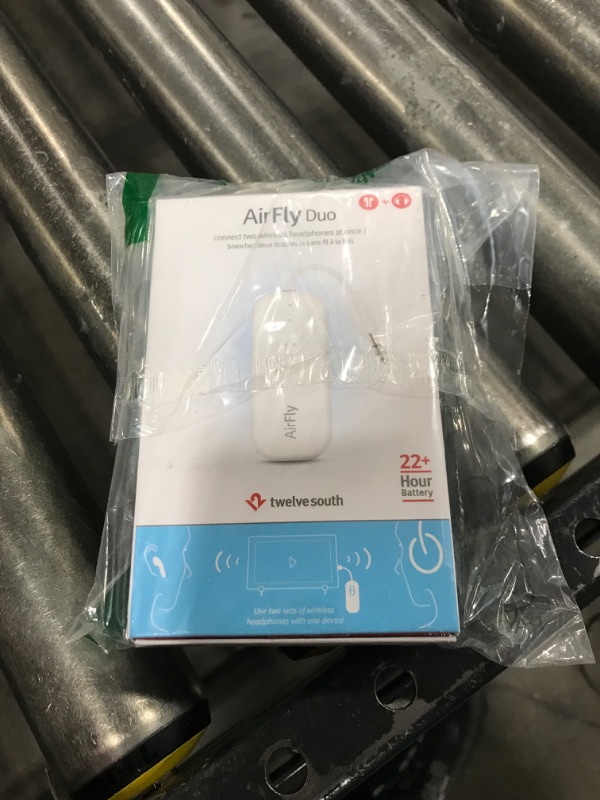 Photo 2 of Twelve South AirFly Duo | Wireless transmitter with audio sharing for up to 2 AirPods /wireless headphones to any audio jack for use on airplanes, boats or in gym, home, auto