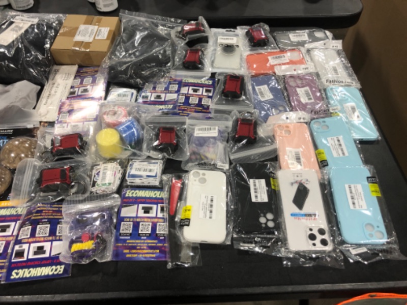Photo 1 of 
BOX OF MISC ITEMS 
MULTIPLE PHOTOS 
