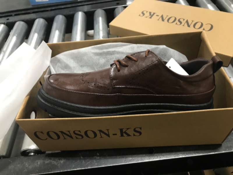 Photo 2 of Business Casual Men's Shoes, Walking Shoes for Work, Flat Shoes, Brogue Men's Shoes, Black and Coffee Shoes, 4-Hole lace-up Shoes.
