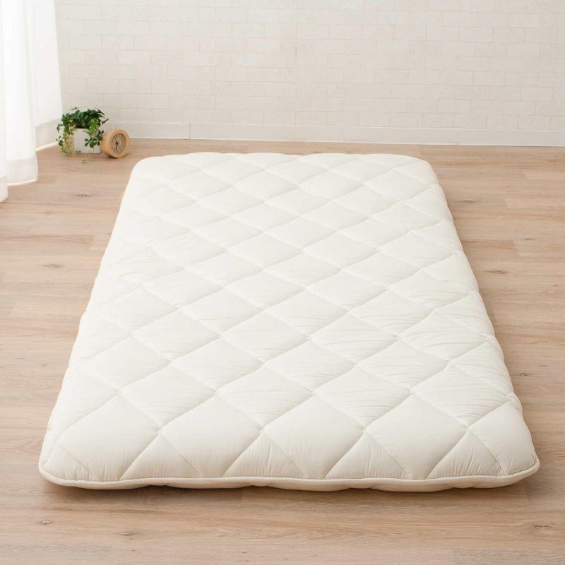 Photo 1 of EMOOR Japanese Futon Mattress CLASSE Twin Made in Japan White, Foldable Floor Sleeping Bed Tatami Mat
