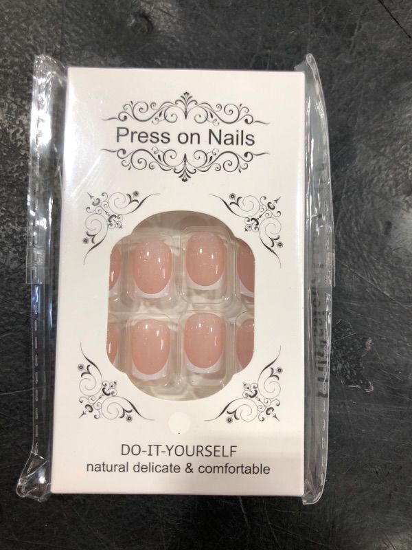 Photo 1 of DANMANR Square Press on Nails Short Fake Nails French Acrylic Full Cover False Nails for Women and Girls 24PCS (White French)