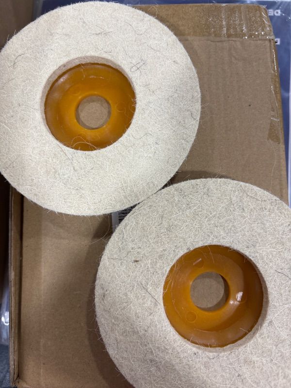 Photo 2 of Alffun 4" Wool Felt Disc Polishing Buffing Wheel, 5 Pack Wool polishing Wheel Discs for Angle Grinder, Durable Felt Polishing Pads for Metal, Marble Stone, Furniture Car Wax