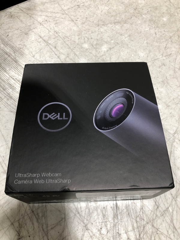 Photo 3 of Dell UltraSharp HDR 4K Webcam with Privacy Cover, HD USB Computer Camera with 4K Sony STARVIS CMOS / IR / Proximity Sensor, Black - Anodized Aluminum - WB7022 – for Windows
