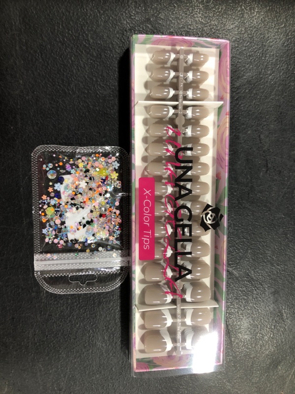 Photo 1 of French Tip set 150 pcs with glitter 