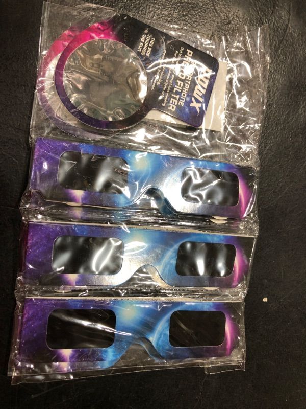 Photo 1 of 10 pack eclipse glasses