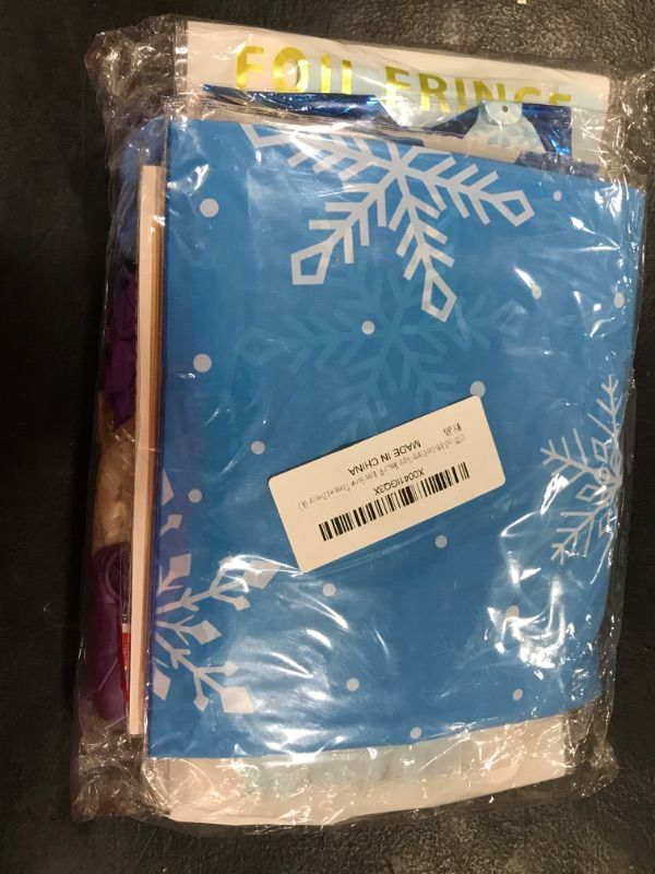 Photo 1 of 137 pcs birthday party supplies winter snow themed
